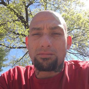 Meet your Posher, Tom